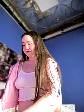 Snapshot of Asianpie_ chatting on 12/01/25, 12:11 Asianpie online show from 12/01/25, 12:11