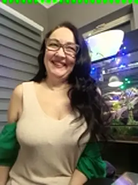 Snapshot of CamilleDesire chatting on 01/21/25, 05:30 CamilleDesire online show from 01/21/25, 05:30