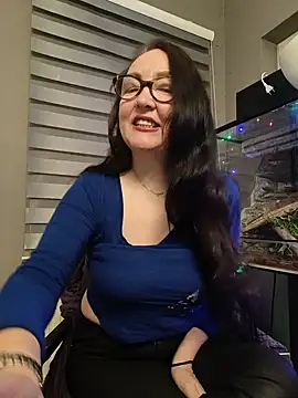 CamilleDesire online show from 11/17/25, 04:55