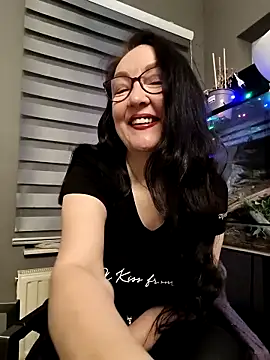 CamilleDesire online show from 12/17/25, 05:29