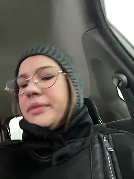 RinaCat online show from 12/19/25, 05:21