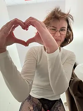 RinaCat online show from 03/27/26, 08:26