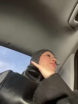 RinaCat online show from 11/06/25, 05:22