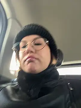 RinaCat online show from 01/11/26, 05:25