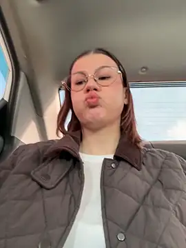 RinaCat online show from 04/11/26, 05:15