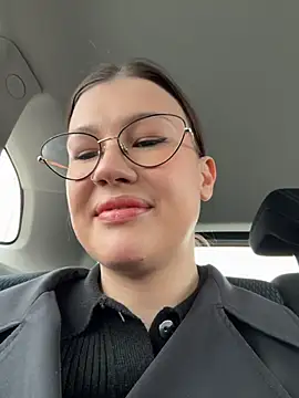 RinaCat online show from 04/13/26, 06:17