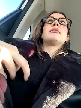 RinaCat online show from 10/27/25, 05:30