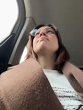 RinaCat online show from 04/08/26, 05:53