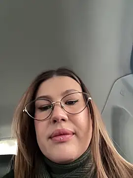 RinaCat online show from 11/11/25, 05:13