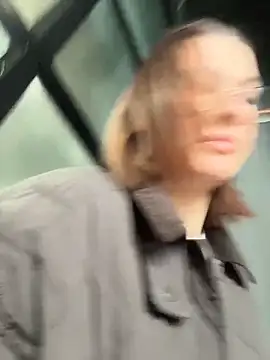 RinaCat online show from 04/11/26, 07:45