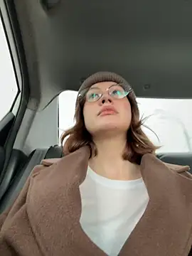 RinaCat online show from 03/27/26, 05:49