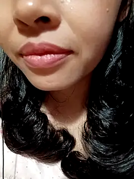 Hana love20 online show from 11/17/25, 05:44