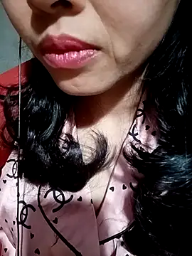 Hana love20 online show from 12/15/25, 01:39