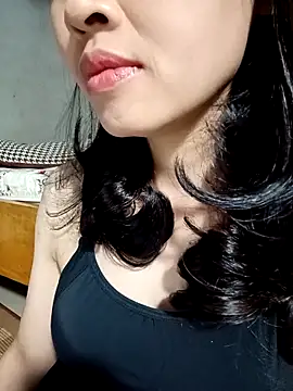 Hana love20 online show from 11/16/25, 08:30