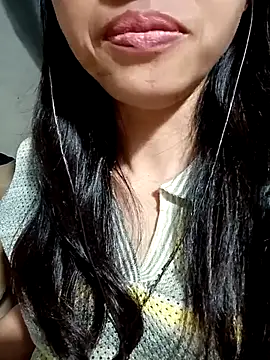 Hana love20 online show from 10/16/25, 04:54