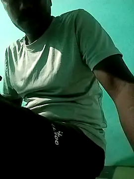 Snapshot of TamizhanKishwin7 chatting on 09/29/25, 08:36 TamizhanKishwin7 online show from 09/29/25, 08:36