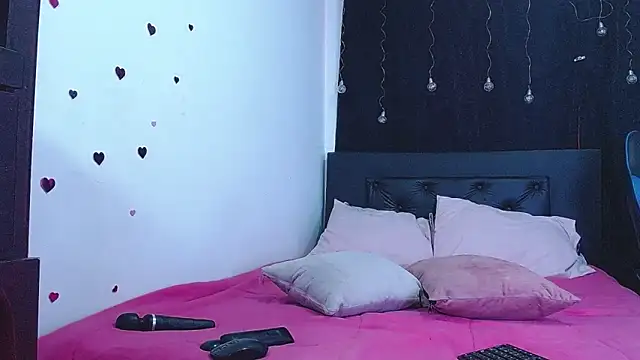 Georgina Copper online show from 02/21/26, 08:44