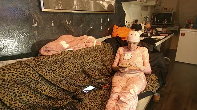 Sletjerayxh online show from 01/09/26, 06:37