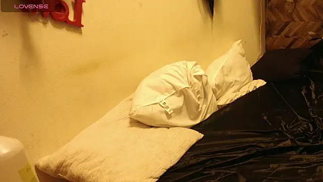 Sletjerayxh online show from 01/19/26, 02:48