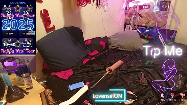 Snapshot of Sletjeray@xh chatting on 10/26/25, 04:57 Sletjerayxh online show from 10/26/25, 04:57