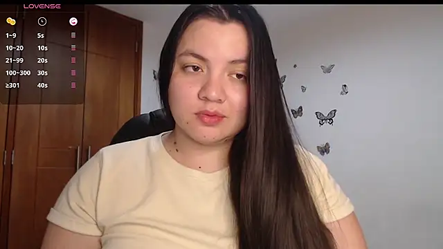 Snapshot of Sarahros1 chatting on 10/09/25, 03:29 Sarahros1 online show from 10/09/25, 03:29