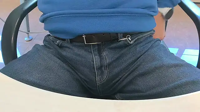 alessandroman2114 online show from 01/12/26, 11:39