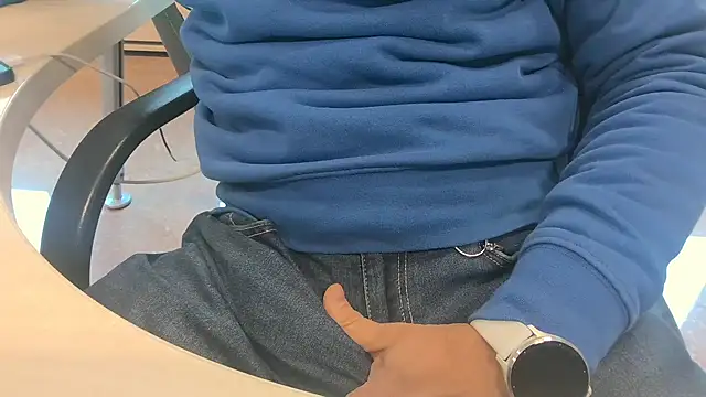 alessandroman2114 online show from 01/15/26, 11:13