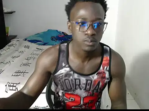  Lowmaypalacios online show from 04/09/26, 02:45