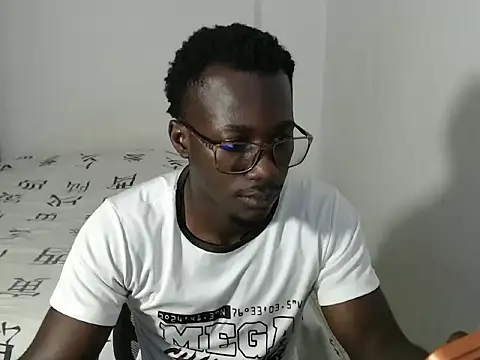  Lowmaypalacios online show from 03/25/26, 03:44