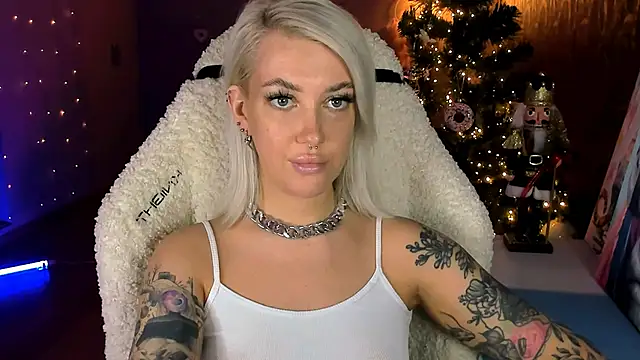 tykioty Miley online show from 01/12/26, 12:01