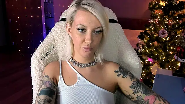 tykioty Miley online show from 12/21/25, 01:24