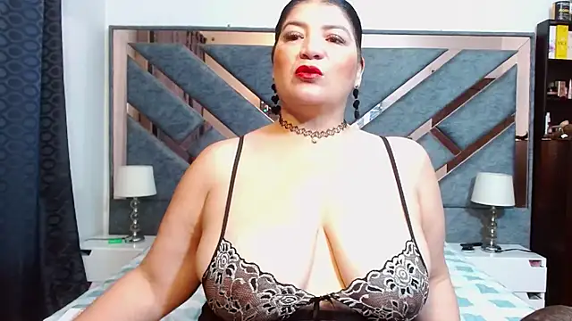 KarlaTesg online show from 02/10/26, 09:52