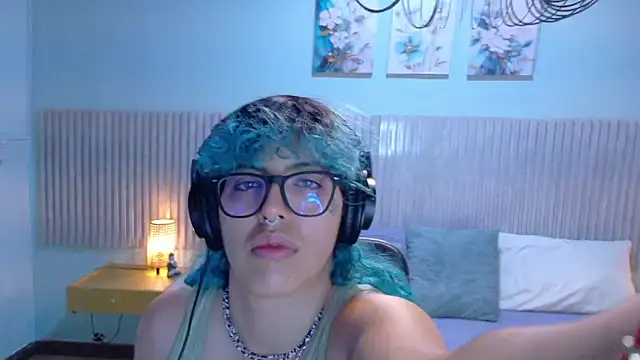 Eli666uwu online show from 04/03/26, 10:54