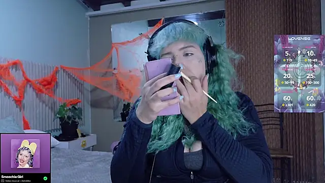 Eli666uwu online show from 10/24/25, 04:55