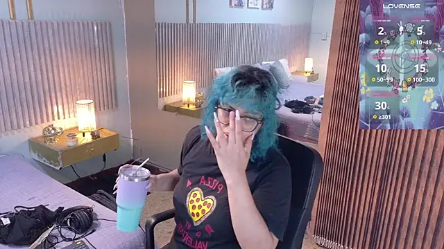 Eli666uwu online show from 02/21/26, 11:56