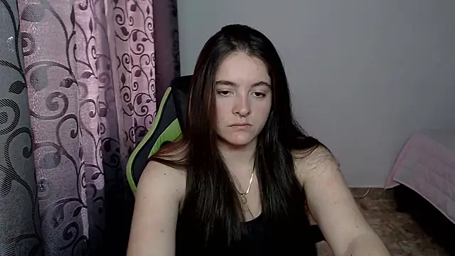 jennfoxx1 online show from 10/20/25, 07:36