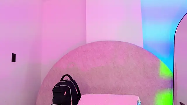 sh malala online show from 11/19/25, 07:14