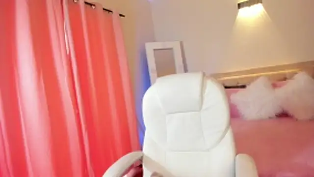 megan connor  online show from 04/23/26, 03:46