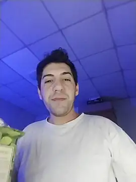 Snapshot of nicedick_bro chatting on 04/05/26, 10:22 nicedick bro online show from 04/05/26, 10:22