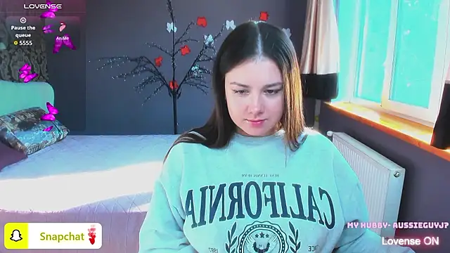 AnettaMilder online show from 03/23/26, 06:35