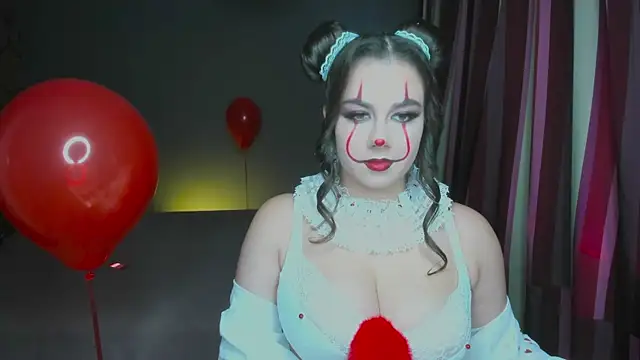 AnettaMilder online show from 10/31/25, 12:57