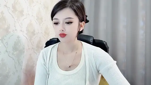 Snapshot of VIWVI chatting on 02/08/25, 10:29 VIWVI online show from 02/08/25, 10:29
