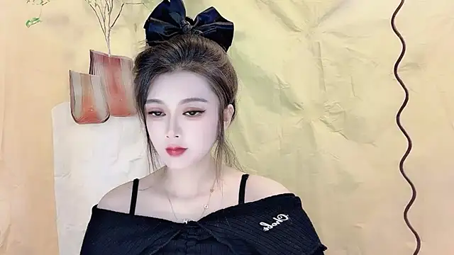 VIWVI online show from 10/24/25, 04:11