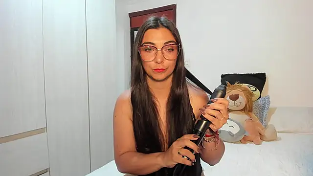 Karla hernandez  online show from 05/26/26, 10:46