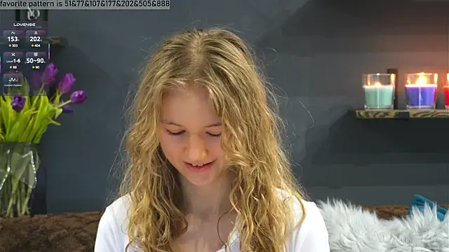 Alexandra Demore online show from 03/12/25, 12:42