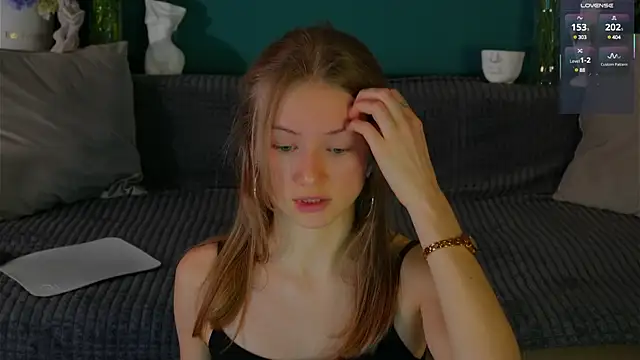 Alexandra Demore online show from 02/28/25, 08:18