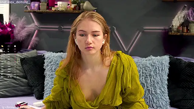 Alexandra Demore online show from 09/18/25, 07:50
