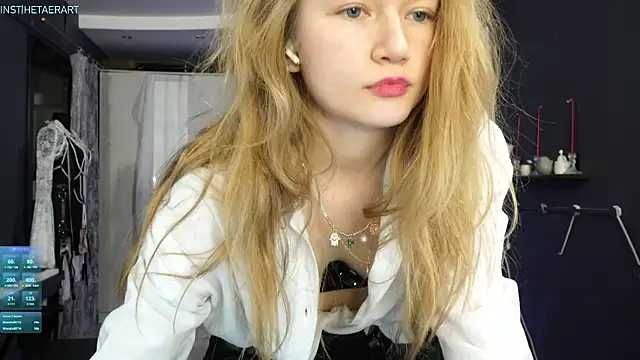 Alexandra Demore online show from 05/20/26, 07:33