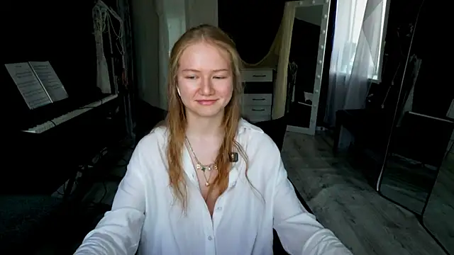 Snapshot of Alexandra_Demore chatting on 06/29/26, 06:40 Alexandra Demore online show from 06/29/26, 06:40