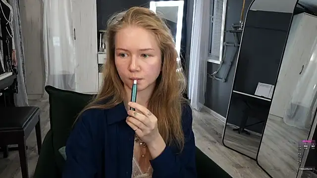 Alexandra Demore online show from 07/05/26, 08:15